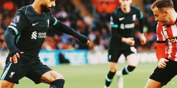 بالصور|صلاح يقود ليفربول لريمونتادا مثيرة ضد ساوثهامبتون في البريميرليج