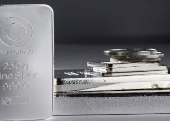 ارتفاع أسعار الفضة بمصر 10% في أسبوع رغم تراجعها عالمياً