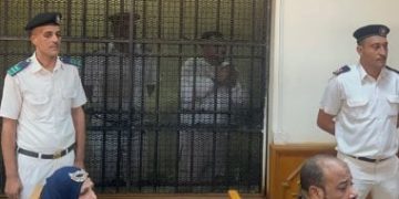 ندمان وخايف من مصيره.. انهيــار وإغـماء ســفــاح التــجمع خلال جلسة محاكمته