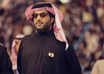 تركي آل الشيخ يعلق على فوزه بجائزة الشخصية الأكثر تأثيرًا في العقد الأخير