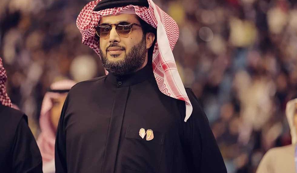 تركي آل الشيخ يعلق على فوزه بجائزة الشخصية الأكثر تأثيرًا في العقد الأخير