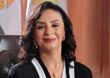 وزيرة التضامن الاجتماعي تقرر عودة جميع الرائدات الاجتماعيات الموقوفات عن العمل