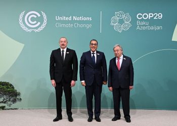 رئيس الوزراء يشارك في الجلسة الافتتاحية لقمة المناخ “كوب 29” بأذربيجان