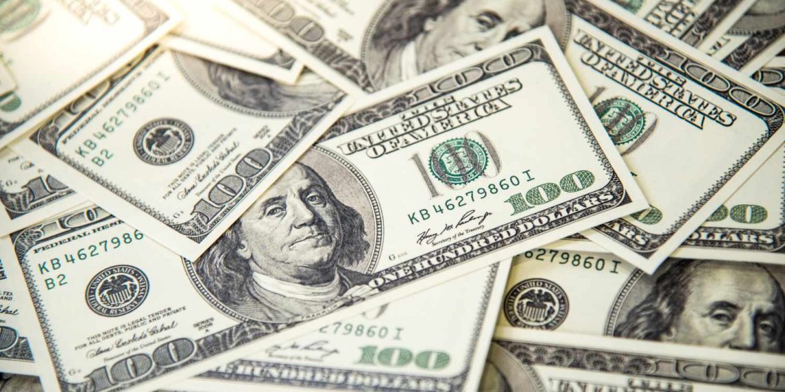 تراجع الدولار واليورو وارتفاع الين قبل بيانات التضخم الأمريكية