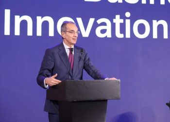 وزير الاتصالات: تسارع الابتكارات فى الذكاء الاصطناعى جعل هذه التقنيات قاسما مشتركا لكافة القطاعات لتحقيق التنمية