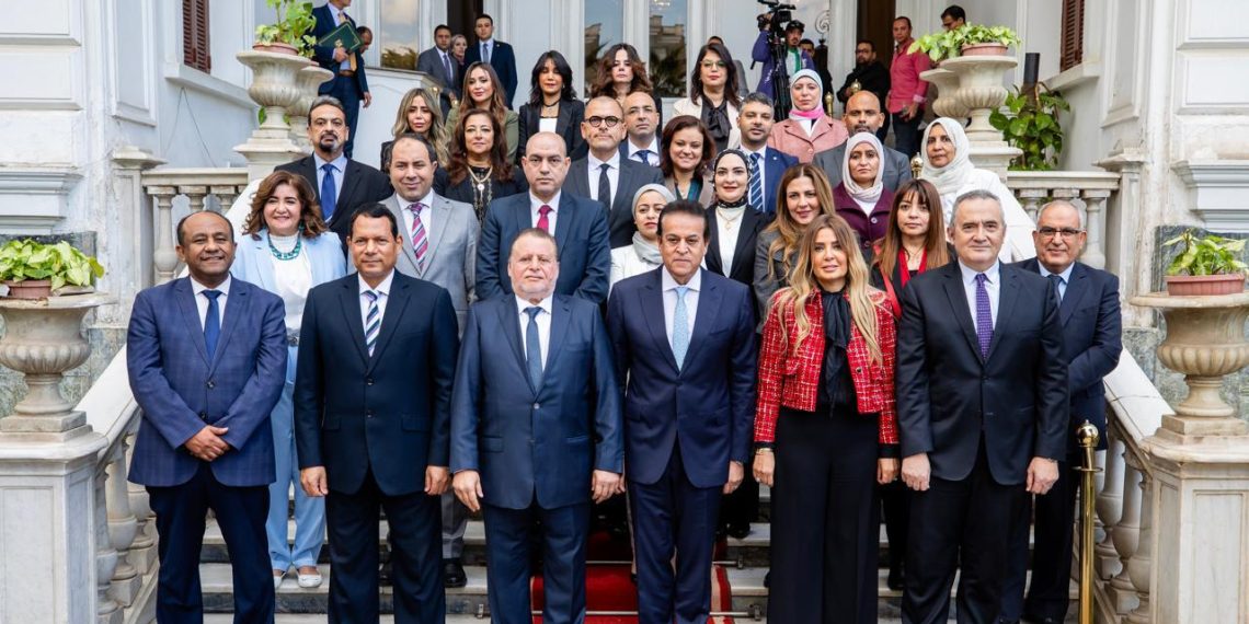 البنك المركزي يوقع بروتوكول تعاون مع وزارة الصحة للقضاء على قوائم انتظار المرضى