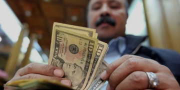 20.8 مليار دولار تحويلات المصريين العاملين بالخارج خلال تسعة أشهر