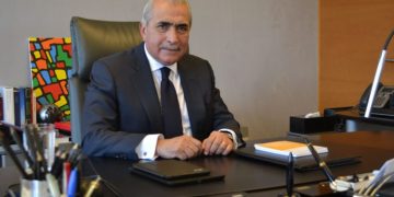 المصرف المتحد يقرر تعيين عمر مهنا رئيسا غير تنفيذيا لمجلس الإدارة