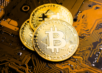 تراجع أسعار بيتكوين بعد ارتفاع بنسبة 30% بتأثير فوز ترامب