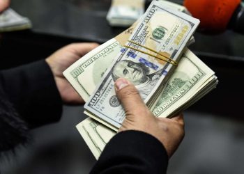 ارتفاع تحويلات المصريين في الخارج بنسبة 66% لتسجل 2.6 مليار دولار