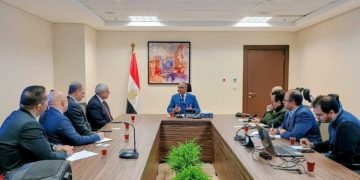 الإسكان تبحث مع تحالف عالمي التعاون في تنفيذ محطات تحلية مياه الشرب