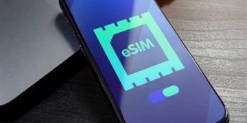 اعرف ثمنها كام؟كل ما تريد معرفته عن شريحة eSIM..