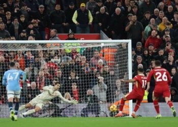 بمشاركة صلاح.. ليفربول يفترس مانشستر سيتي بثنائية بالبريميرليج