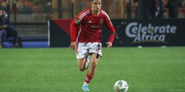 طبيب الأهلي يكشف طبيعة إصابة رضا سليم في مباراة بلوزداد