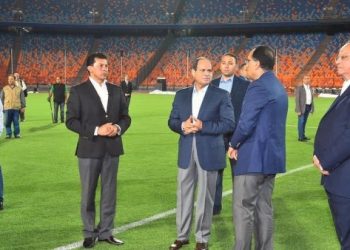 كاف يمنح الرئيس السيسي جائزة الإنجاز المتميز لعام 2024