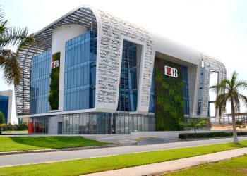 البنك التجاري الدولي يطلق خدمة “Apple Pay” لعملائه في مصر