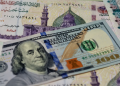 الدولار يسجل مستوى قياسياً جديداً أمام الجنيه المصري ليصل إلى هذا المستوى