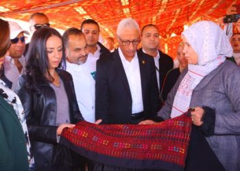 وزيرتا التضامن الاجتماعي والتنمية المحلية تتفقدان قوافل السعادة للأطفال بالعريش