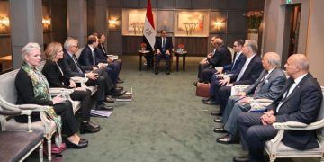الرئيس السيسي يلتقي رؤساء شركتي «امباور» و«جولار» في النرويج