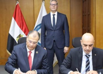 وزير البترول يشهد توقيع اتفاقيتين لشركة “ABB” لرفع كفاءة استخدام الطاقة