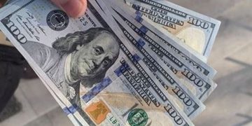 سعر بيع الدولار يرتفع 12 قرشا في ختام التعاملات