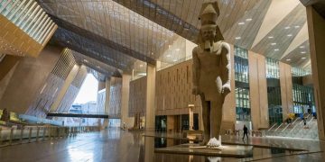 السبت 1 نوفمبر 2025 إجازة رسمية بمناسبة افتتاح المتحف المصري الكبير