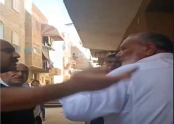 الداخلية تضبط المتهم بصفع مسن في السويس بعد انتشار الفيديو
