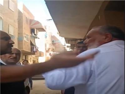 الداخلية تضبط المتهم بصفع مسن في السويس بعد انتشار الفيديو