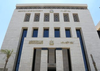 الأوقاف تؤكد حياد المساجد ورفض استغلالها سياسيًا أو انتخابيًا