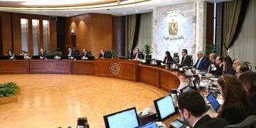رئيس الوزراء يترأس اجتماع المجموعة الوزارية الاقتصادية