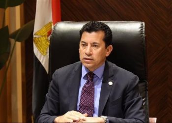 وزير الشباب والرياضة يتابع ترتيبات الجمعية العمومية للنادي الأهلي