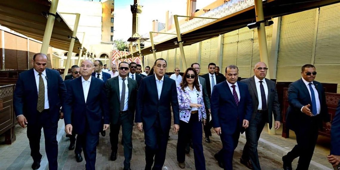 محافظ القاهرة: بدء تسكين 473 بائعًا بسوق العتبة المطور بعد افتتاحه رسميًا