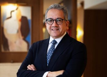 خالد العناني أول مصري يرأس اليونسكو ومهرجان القاهرة يهنئه بالفوز التاريخي