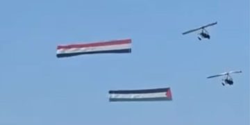 علم فلسطين يرفرف بجوار علم مصر في سماء شرم الشيخ وسط مفاوضات وقف النار