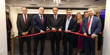 وزير الاتصالات يفتتح مركز شركة فاوندإيفر Foundever العالمية فى محافظة الأقصر