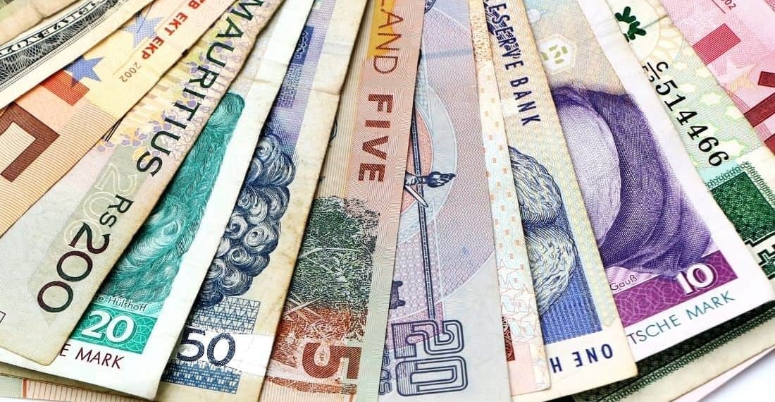 أسعار العملات اليوم الثلاثاء في البنك المركزي المصري