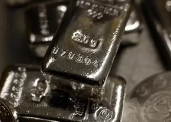 بعد استقرار الذهب..تراجع أسعار الفضة في مصر اليوم الأربعاء 22 أكتوبر 2025