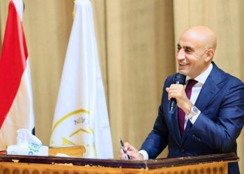 وزير التعليم يوجه رسالة للمعلمين بمناسبة اليوم العالمي للمعلم