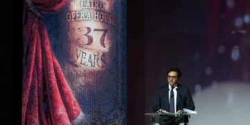 وزير الثقافة يشهد احتفالية دار الأوبرا المصرية بعيدها الـ37 بحضور السفير الياباني