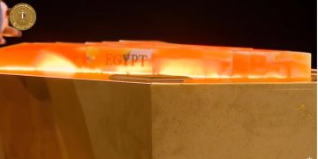 الرئيس السيسي يضع القطعة الأخيرة لافتتاح المتحف المصري الكبير