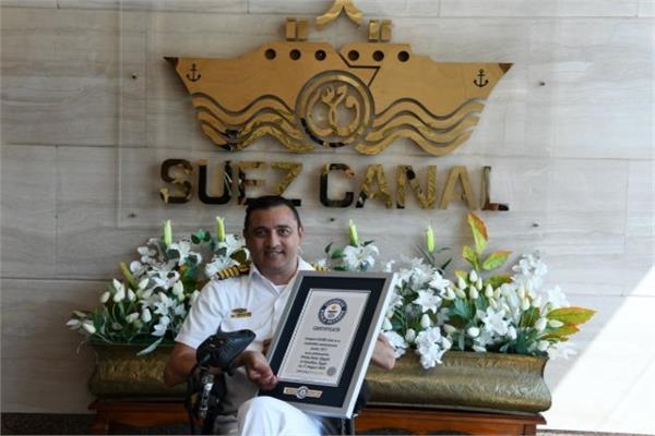 القبطان ولاء حافظ يدخل موسوعة غينيس بأطول غطسة في العالم لمصاب بالشلل الرباعي