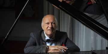 الموسيقار عمر خيرت يؤجل كافة حفلاته الفنية بسبب تدهور حالته الصحية