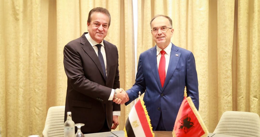 وزير الصحة يناقش مع رئيس جمهورية ألبانيا فرص تطوير التعاون الصحي بين البلدين