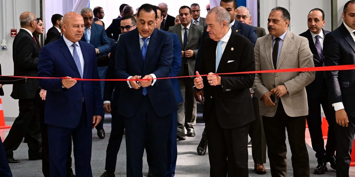 باستثمارات نصف مليار جنيه.. مدبولي يفتتح مصنع المنصور للفلاتر بالعاشر من رمضان لتعزيز الصناعة المحلية