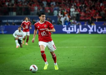 تقدم الأهلي بهدف بن شرقي في الشوط الأول من نهائي السوبر المصري 2025/2026