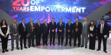 وزير الزراعة يتفقد جناح “إي فاينانس” بمعرض Cairo ICT ويشيد بالتحول الرقمي