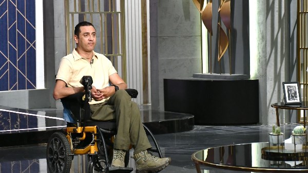 القبطان ولاء حافظ يدخل موسوعة غينيس بأطول غطسة في العالم لمصاب بالشلل الرباعي