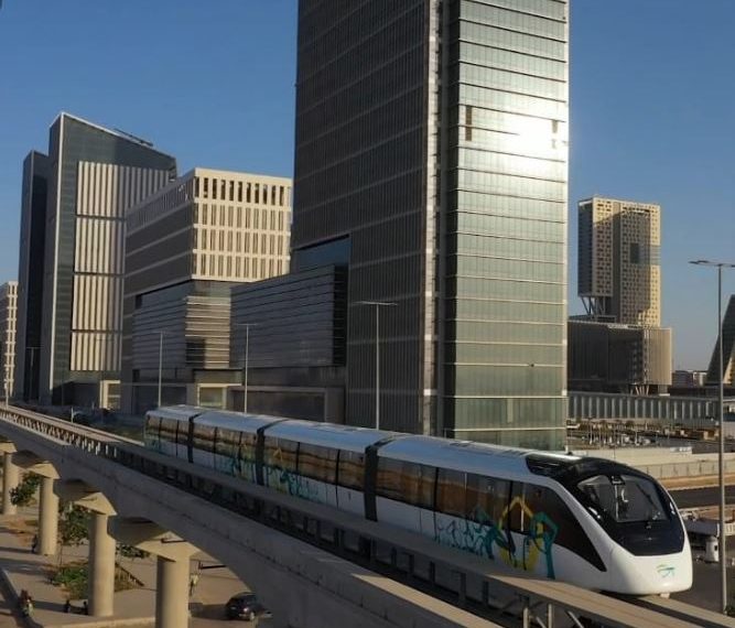 للمرة الأولى.. هيئة الأنفاق تعلن التشغيل التجريبي لمونوريل شرق النيل بالركاب الأحد المقبل