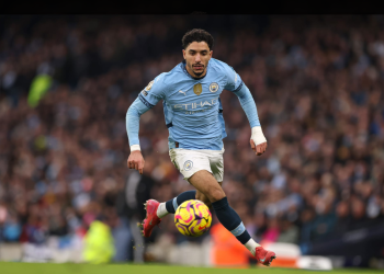 عمر مرموش يقود مانشستر سيتي أمام بروسيا دورتموند في دوري أبطال أوروبا