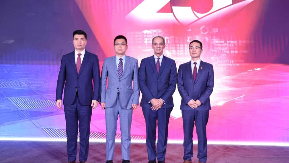 هواوي تحتفل بمرور 25 عامًا من الابتكار والشراكة في مصر